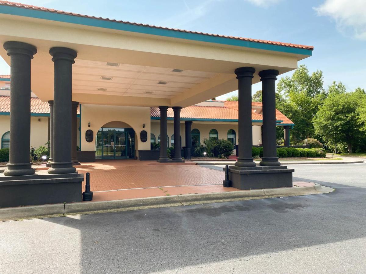 Motel 6 Savannah Ga Gateway & I95 エクステリア 写真