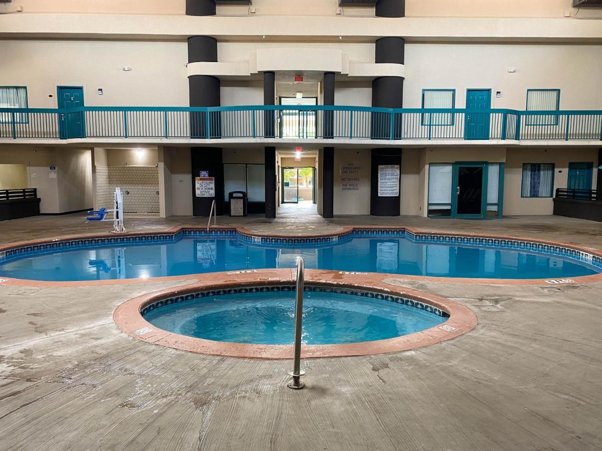 Motel 6 Savannah Ga Gateway & I95 エクステリア 写真