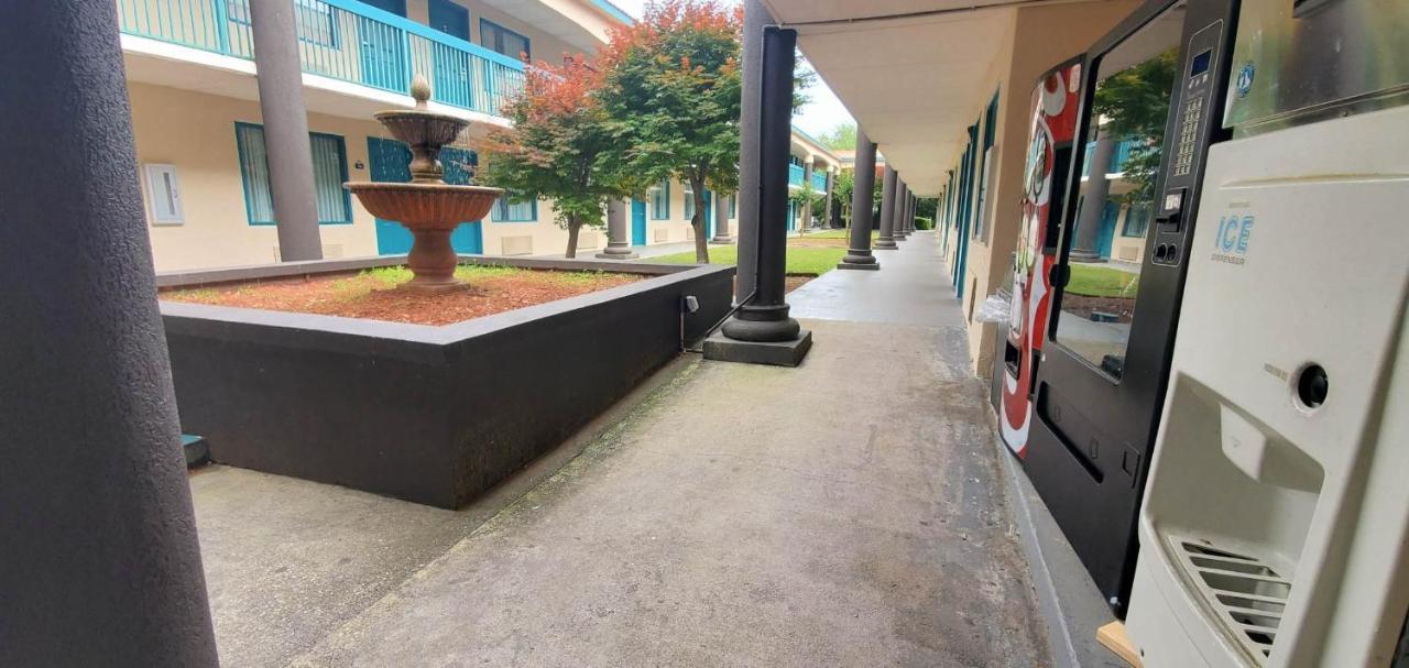 Motel 6 Savannah Ga Gateway & I95 エクステリア 写真