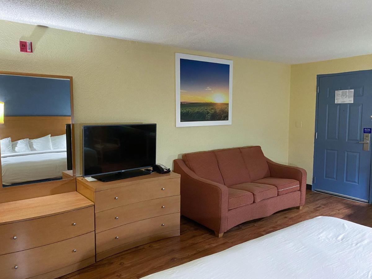 Motel 6 Savannah Ga Gateway & I95 エクステリア 写真